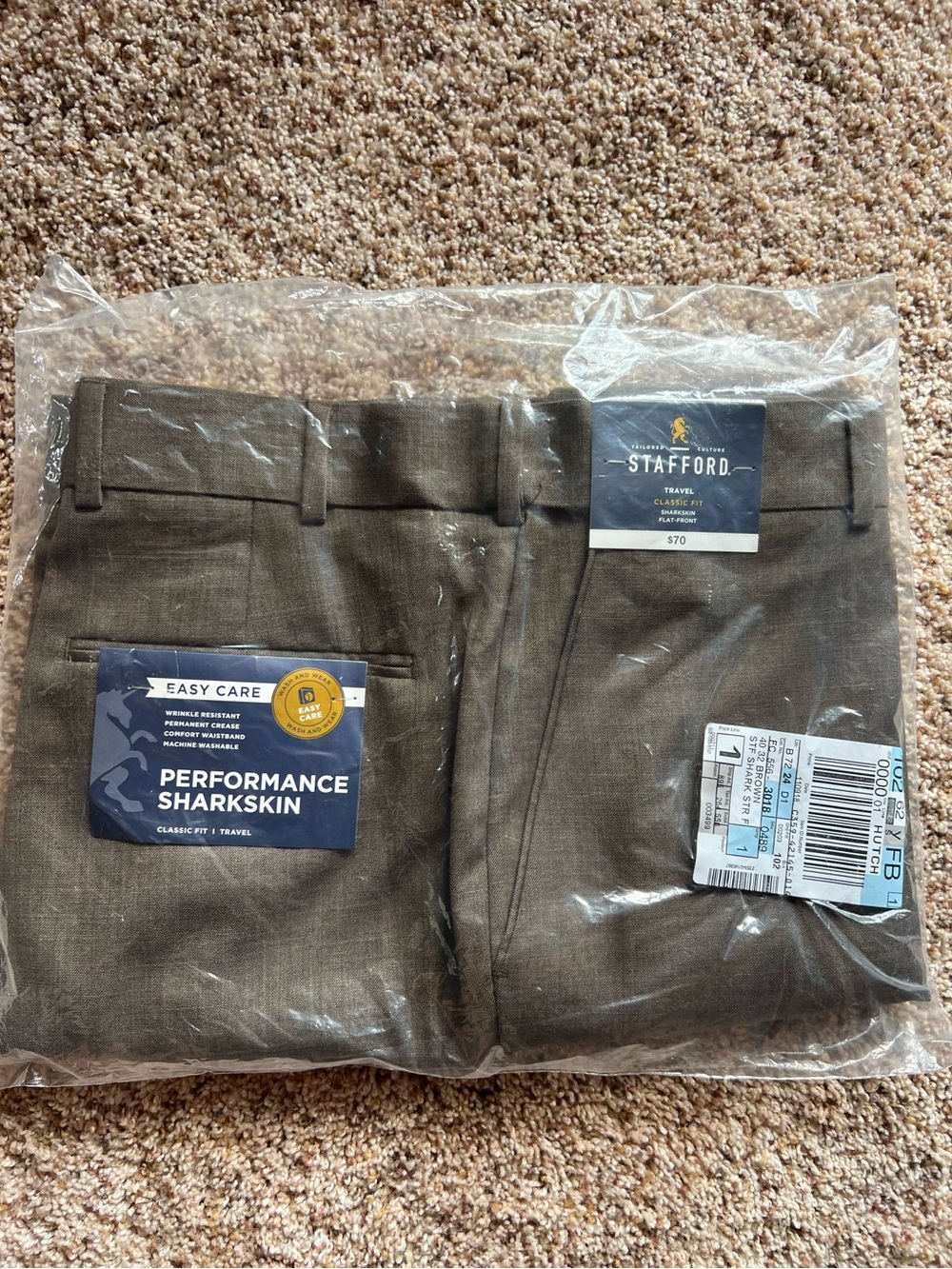 Stafford Travel Classic Fit Performance Sharkskin 40x32 Brown Pants, new in bag